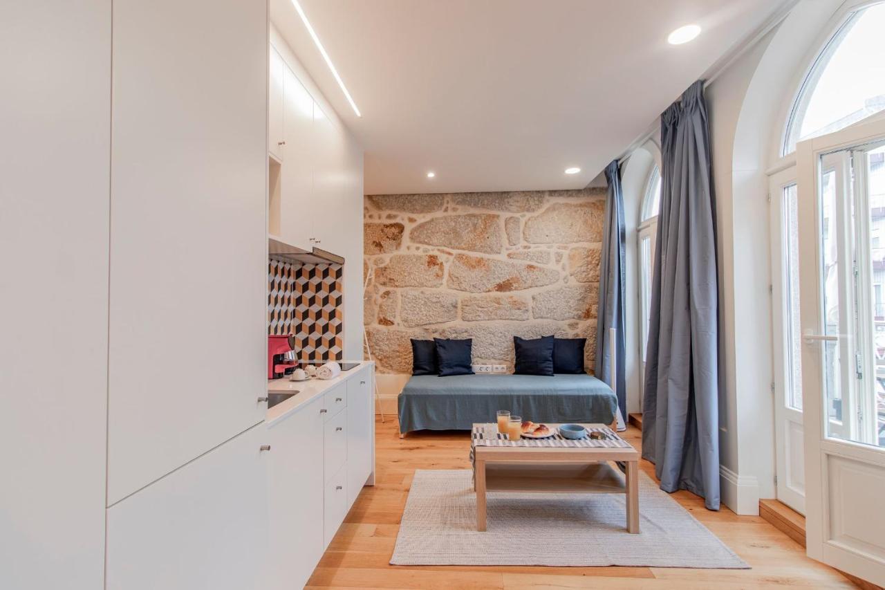 Sweet Studio Apartment W/ Big Balcony By Lovelystay Porto Exterior foto